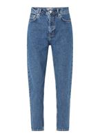 stretch tapered fit jeans