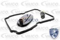 Hydrauliekfilterset, automatische aandrijving EXPERT KITS + VAICO, u.a. für Mercedes-Benz, Ssangyong, Puch, Chrysler, Jeep