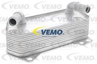 VEMO Ölkühler V10-60-0008 Ölkühler, Motoröl VW,AUDI,SKODA,GOLF V 1K1,TOURAN 1T1, 1T2,GOLF VI 5K1,PASSAT Variant 3C5,GOLF PLUS 5M1, 521,PASSAT 3C2