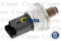 VEMO Sensor, Kraftstoffdruck V46-72-0132  FORD,RENAULT,NISSAN,MONDEO III Kombi BWY,MONDEO III B5Y,MONDEO III Stufenheck B4Y,CLIO II BB0/1/2_, CB0/1/2_