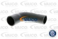 Laadluchtslang Q+, original equipment manufacturer quality VAICO, Inbouwplaats: Onder, u.a. für Audi, VW