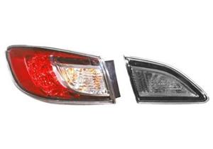 Mazda Achterlicht links buiten 4-deurs