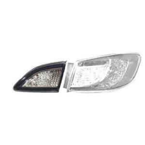 Mazda Achterlicht rechts binnen 4-deurs (Achteruitrijlamp)