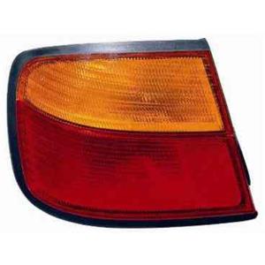 Nissan Achterlicht links tot bouwjaar 5e maand 1999 4-deurs GEEL/ROOD