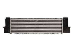 Intercooler THERMOTEC DAB020TT