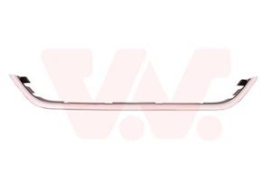 Nissan Plaat, radiateurgrille