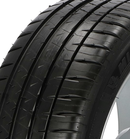 Michelin Pilot Sport 4 235/40R19