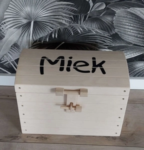 Geboortexpress.nl Naturel houten schatkist met ''Naam'' diverse kleuren