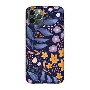 CaseCompany Flowers with blue leaves: Volledig geprint iPhone 11 Pro Hoesje