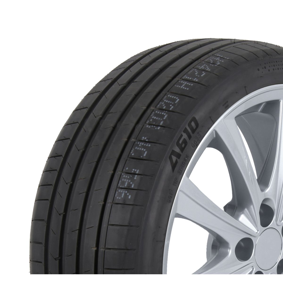 Aplus A610 (215/45 R17 91W)