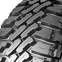 'Nankang NK 4X4WD M/T FT-9 (215/65 R16 109/107Q)'