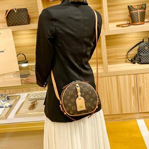 Today bag Nieuwe klassieke retro dames luxe merk ronde tas designer modieuze casual schoudertas all match multifunctionele diagonale tassen