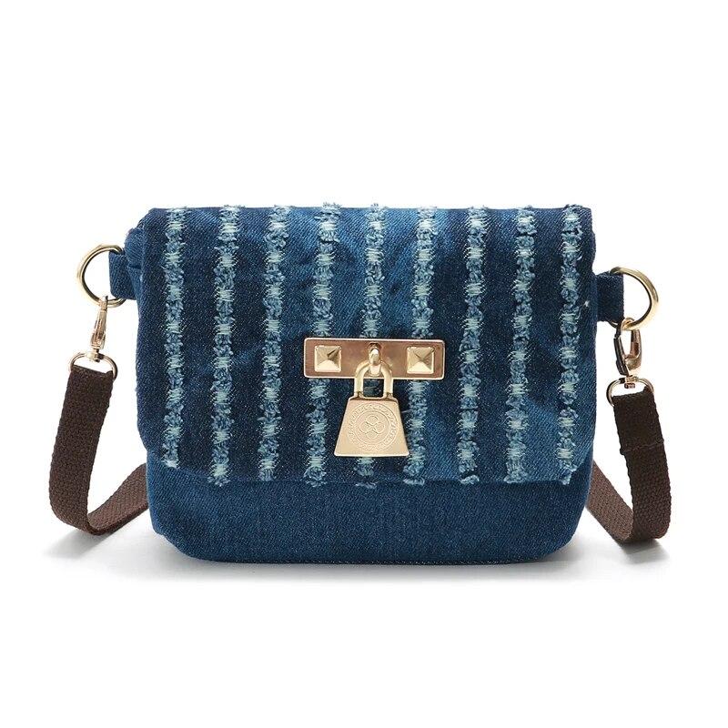 2024 Zomer Zoete Meisjes Straat Casual Denim Gat Schoudertassen Handtassen Vrouwen Casual Flap Messenger Bag About 18cm 6cm 15cm donkerblauwe kleur
