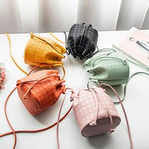 Azmnsn Fashion Lady One-Shoulde  handbag Messenger Bag Mobile Phone Purse Bag 15cmx10cmx17cm zwart
