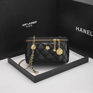VantaGoods Echte leren Camellia lichtgewicht diamantketting schoudertas - Mini cosmetische doos stijl zwart