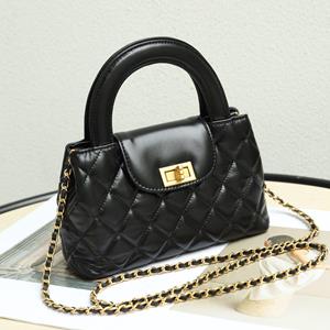 VantaGoods Dames 2025 Echt leren Diamond Chain Handtas - Veelzijdige Kleine Vierkante Schouder Crossbody Tas 20cm Length x 7cm Width x 13cm Height