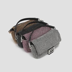 VantaGoods 2025 Zomermode Diamant-Studded Chain Crossbody Schoudertas voor Vrouwen 20*3.5*14 zilver