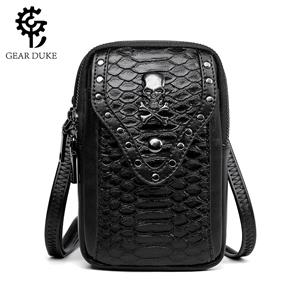 VantaGoods Schedel Slang Patroon PU Leren Dames Messenger Bag - Outdoor Schouder & Reis Telefoon Tas zwart