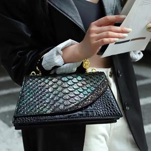 VantaGoods 2024 Lente/Zomer Lingge Heavy Industry Dames Schouder- & Crossbodytas
