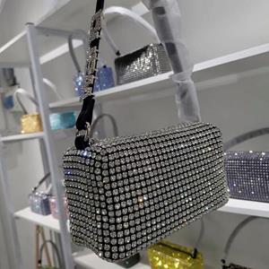 VantaGoods 2024 Dames Diamond Square Mini Handtas: Echt leer, modieuze slangenbotketting, veelzijdig crossbody-ontwerp voor één schouder. 18cm Large Diamond Bag