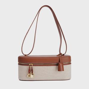VantaGoods Crossbodytas van canvas en koeienhuid in contrasterende kleur - Herfst/Winter 2024, veelzijdige tas voor onder de oksels. 28*9*12.5 cm bruin