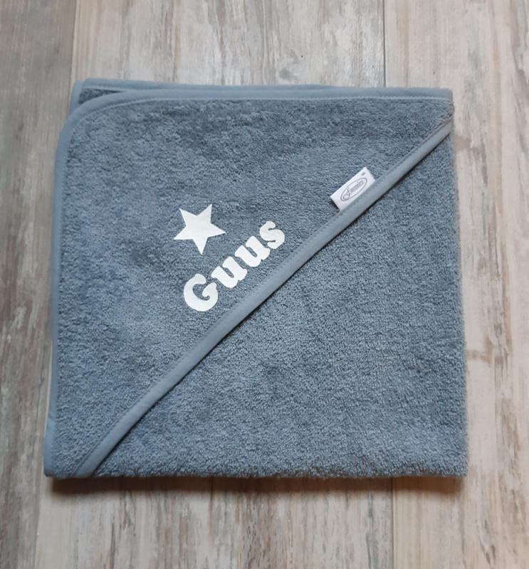 Geboortexpress.nl Badcape/ omslagdoek met naam 'grey- blue' diverse afbeeldingen