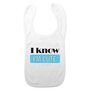 Bellatio Decorations Baby slabbetje - blauw - i know i'm cute - kraam cadeau - slab/morsdoek -