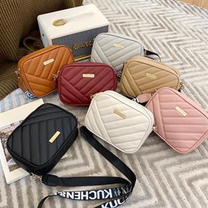 VantaGoods Jindi 2024 Dames Leren Rhombus Messenger Schoudertas kaki