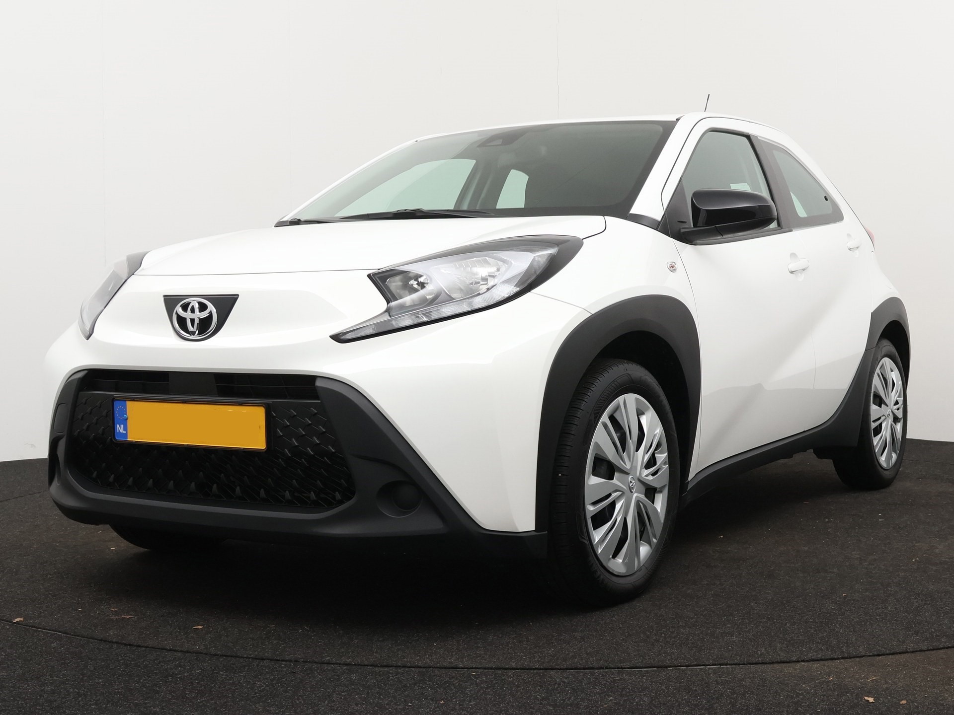 Aygo X 1.0 Vvt-I S-Cvt Play