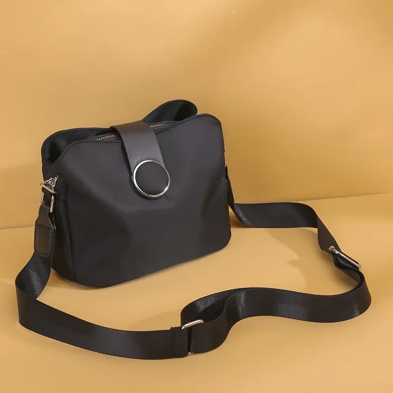 Molly Show Casual Nylon Schoudertas Damesmode Waterdichte Messenger Bag Reizen Licht Kleine Crossbody Tas Winkelen Dame Handtas Portemonnee 22x11x18cm zwart