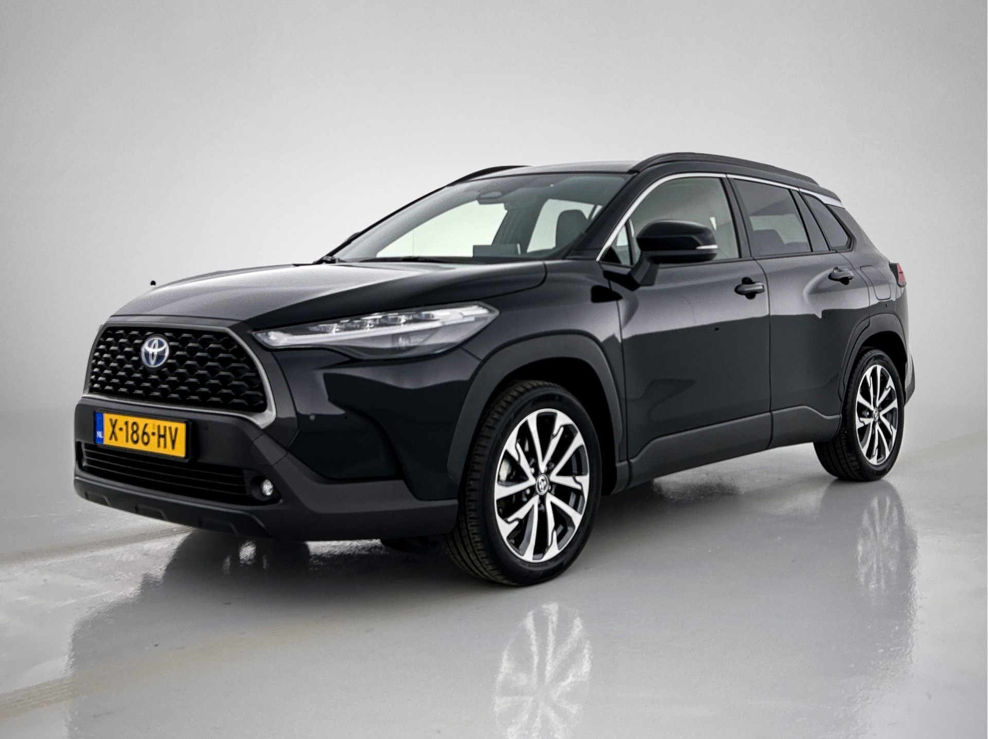 Toyota Corolla Cross Hybrid 140 Style