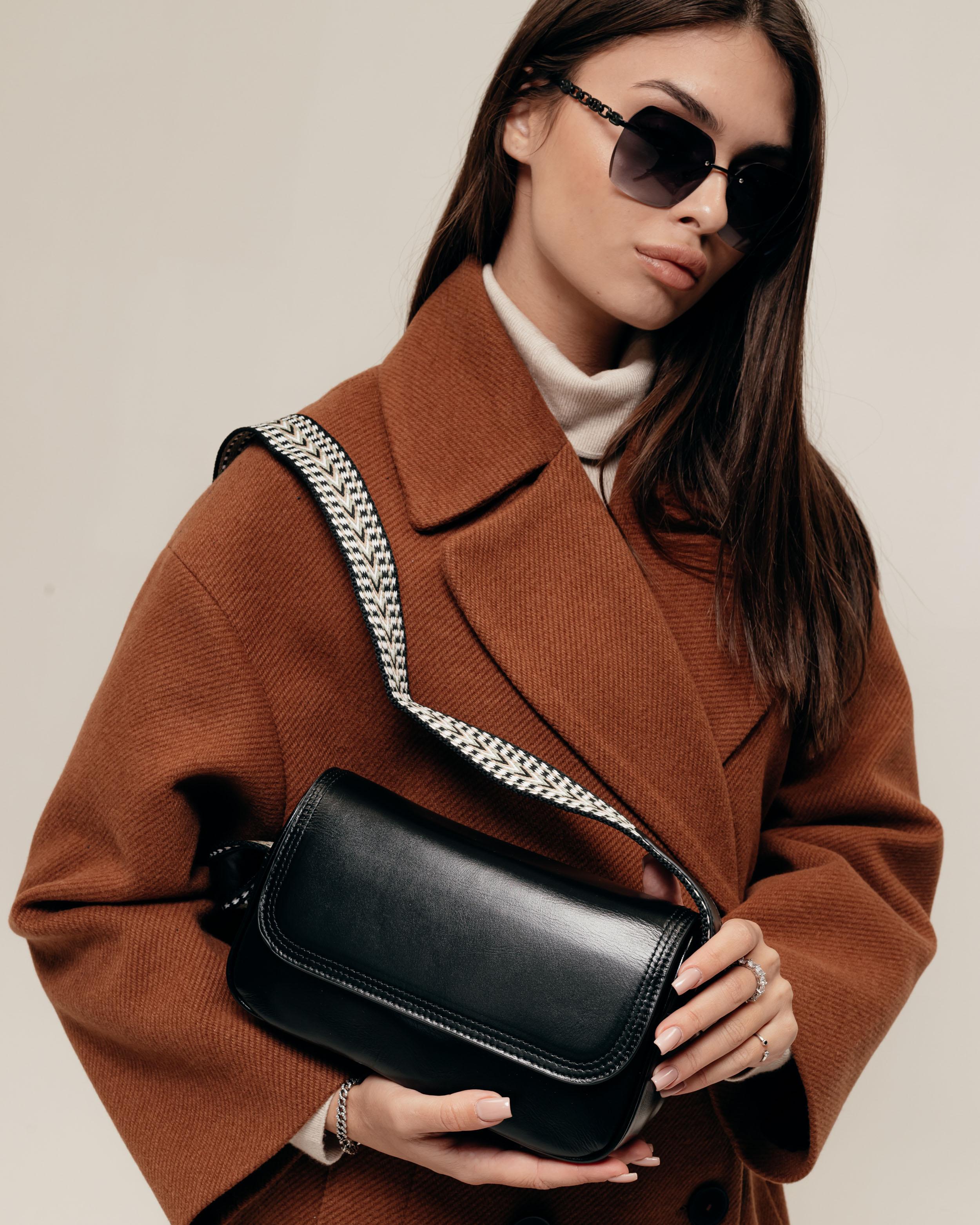 Vincci Accessories Сумка маленькая кросс-боди Polina&Eiterou 9252 черная кожа bordeaux