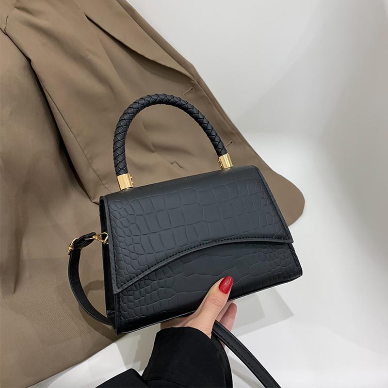 NK39UR Retro damestas Westerse stijl schoudertas Handtas Koreaanse versie Krokodilpatroon Kleine vierkante tas Mode en eenvoudige crossbody tas 21x8x15cm wit