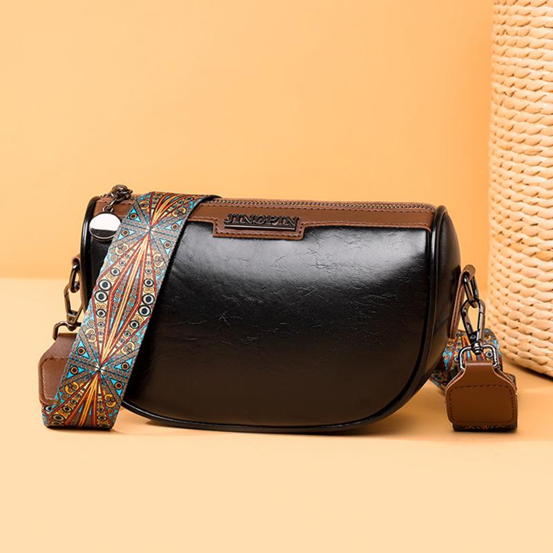 Yogodlns Mode Kleine PU Lederen Onderarm Zadeltassen voor Dames Vintage Designer Effen Kleur Schouder Crossbody Tas 21x8x14cm wit