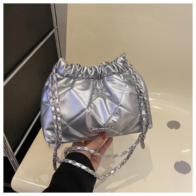 Framont Fashion House Nieuwe diamanten emmer tas dames 2024 herfst en winter mode veelzijdige schoudertas populaire ketting draagbare koerierstas dames zilver