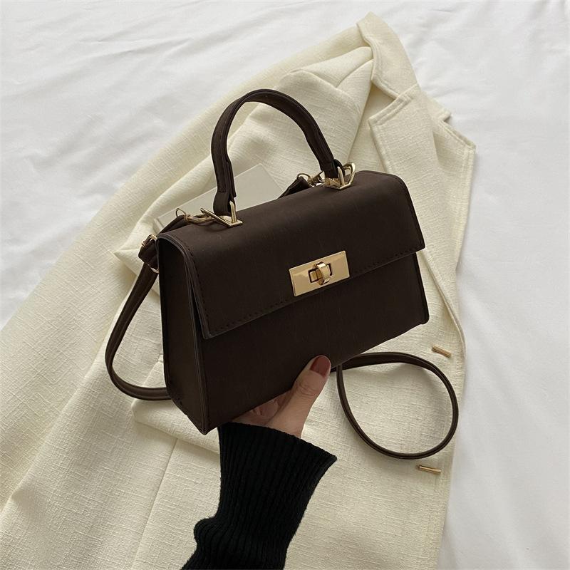 Framont Fashion House Stijlvolle en eenvoudige schoudertas 2024 nieuwe tas dames niche design casual forensen messenger bag draagbare kleine vierkante tas