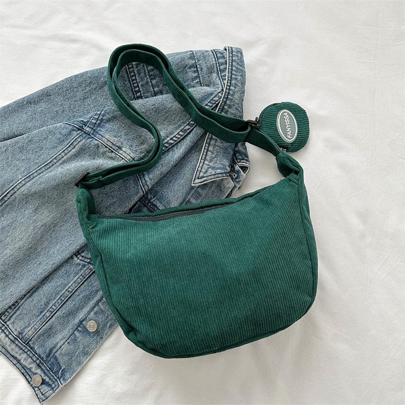 Colorful Bag Corduroy Wind Literaire Enkele Schouder Crossbody Tas Student Casual Hobo Tas Met Munten Portemonnee Vrouwelijke Eenvoudige Dumpling Tas 26.5x8x22cm groen