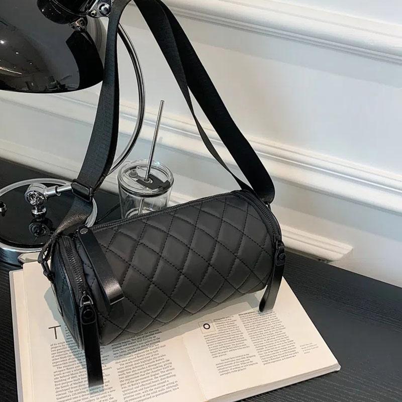 WTEMPO Ruitvormige cilindertas Crossbodytas voor dames Sportieve, veelzijdige schoudertas van Oxford-stof zwart