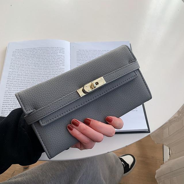 New boy 02 Vrouwen Zwarte Leren Turn Lock Leren Bifold Lange Portemonnee donkergrijze kleur