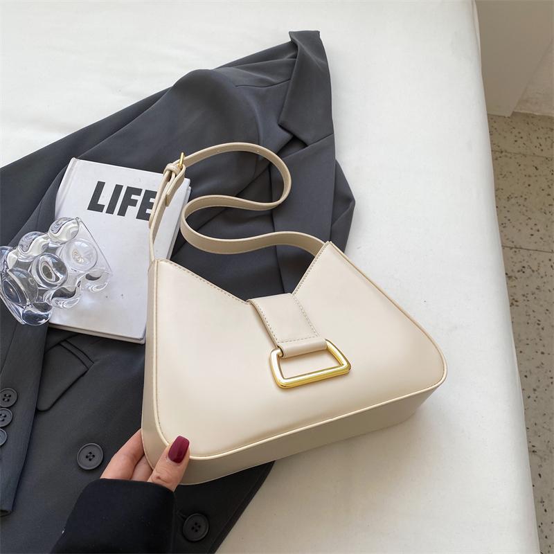 RUWB BAGS Kleine schoudertassen onder de oksels voor vrouwen 2024 Designer Fashion Handtassen Trend Leren damestas in effen kleur onder de oksels 27cmx16cmx7cm beige