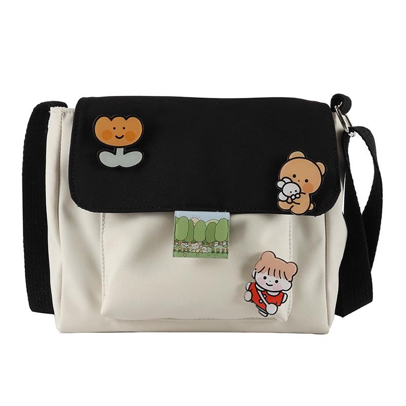 Wonderful Household Vrouwen Mini Cartoon Canvas Schoudertassen Leuke Mobiele Telefoon Tas Voor Studenten Brief Crossbody Rits Flap Tas met badges zwart