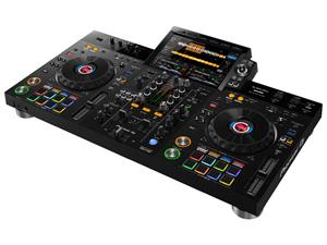 Pioneer XDJ-RX3 dj controller