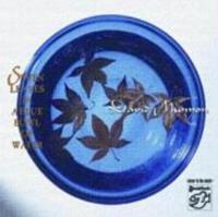 Stockfisch Seven Leaves In A Blue Bowl Of Water - David Munyon