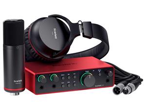 Focusrite Scarlett 2i2 Studio 4th Gen USB audio interfaceset