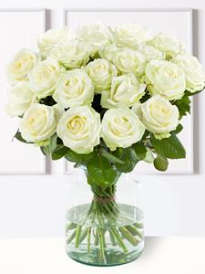Surprose 20 witte rozen - Avalanche | Rozen online bestellen & versturen | .nl