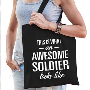 Bellatio Awesome Soldier / Soldate Cadeau Tas Zwart Voor Dames - Feest Boodschappentassen