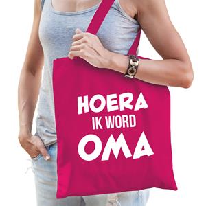 Bellatio Hoera Ik Word Oma Cadeau Katoenen Tas Fuchsia Roze Voor Dames - Cadeau Aanstaande Oma - Feest Boodschappentassen