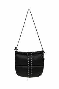Mads Nørgaard Damen vegan Dreamy Candy Tasche Schwarz