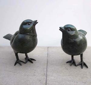 Urnwebshop Zwaar Bronzen Merel Grafset - Groen Gepatineerd Brons