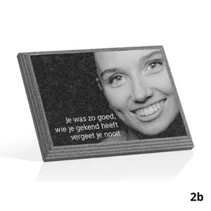 Gedenkartikelen Gedenkplaat 30x20cm: tekst + laserfoto persoon
